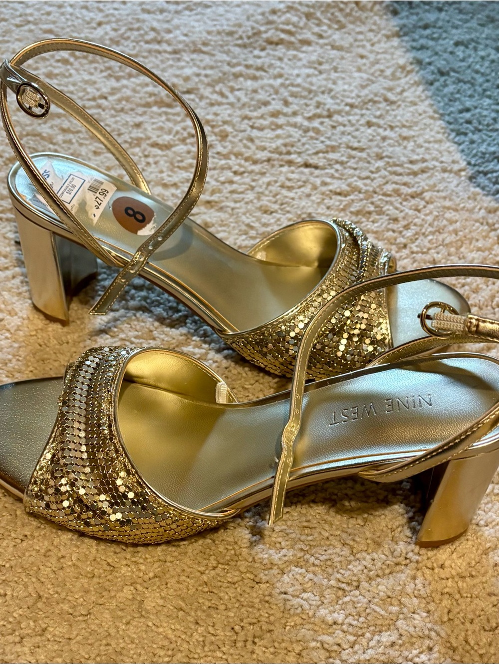 Nine West Gold Sequin Block Heel Sandals with Metallic Mesh NEW. Size 8